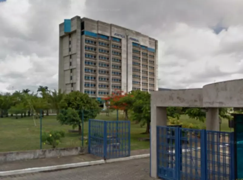 Justiça Federal de Pernambuco garante cirurgia de redesignação sexual para mulher trans após 10 anos de espera