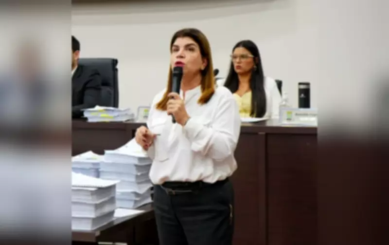 Justiça suspende cassação e determina retorno imediato da prefeita de Itapeva