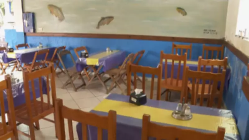 Justiça suspende desocupação de restaurantes em Cachoeira de Emas e dá prazo ao Estado