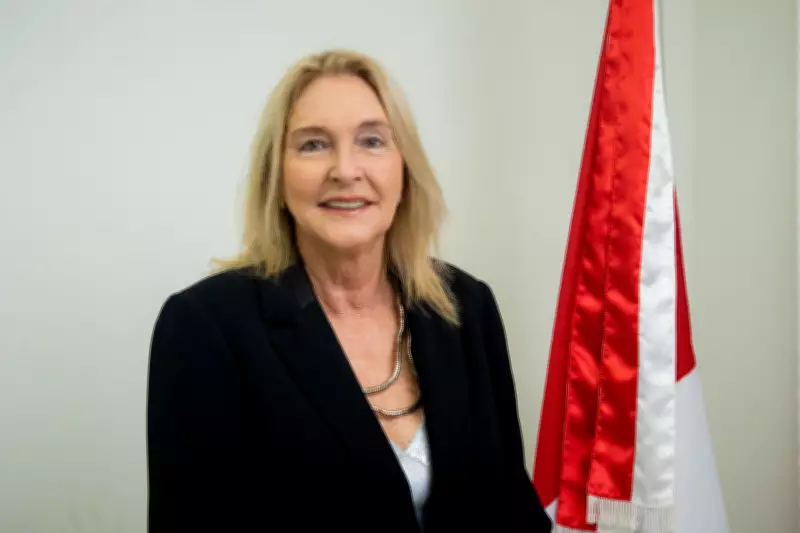 Kátia Born retorna à Seades após desistir de candidatura