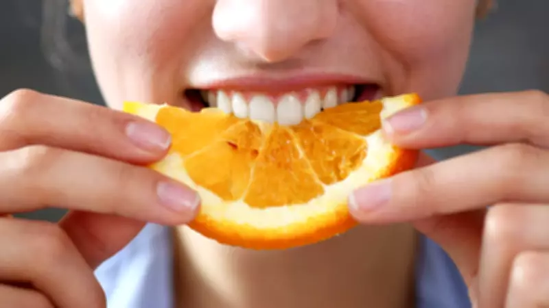 Laranja vai além da vitamina C: veja os efeitos no corpo ao consumir diariamente