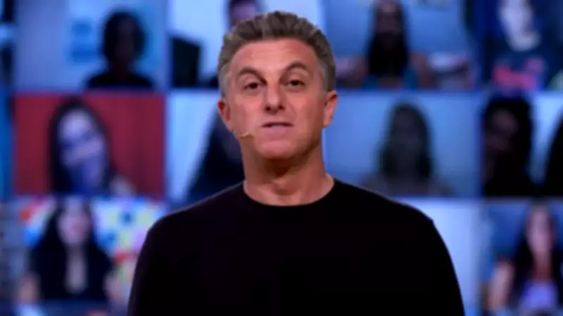 Luciano Huck causa desconforto ao abordar imigração nos EUA com ex-BBB