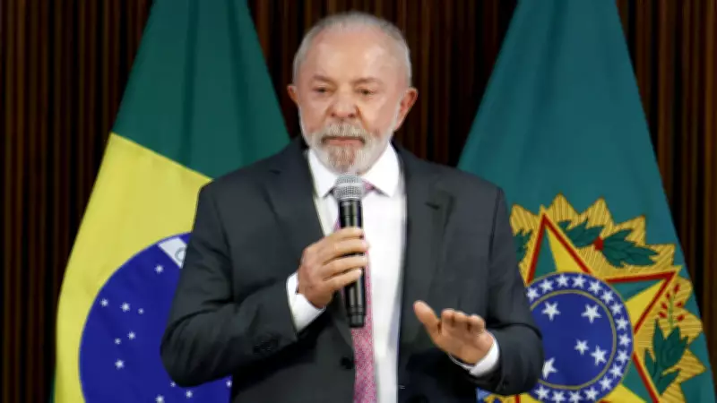 Lula critica Flávio Bolsonaro e Caiado por alinhamento com EUA e risco de venda do Brasil