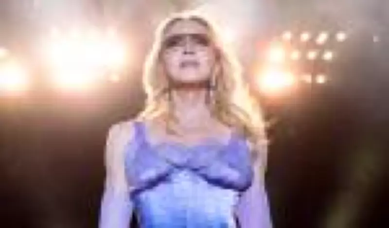 Madonna oferece recompensa após roubo de figurino histórico no Coachella