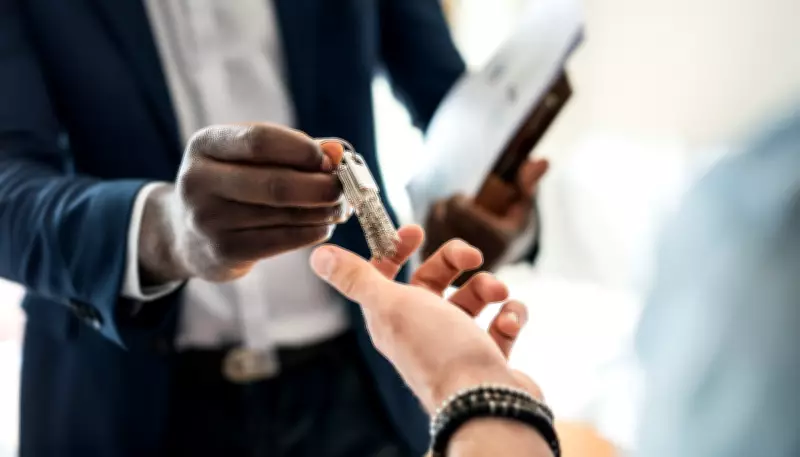 Maior imobiliária de Londrina rejeita caução e mantém 100 locações mensais com garantias robustas