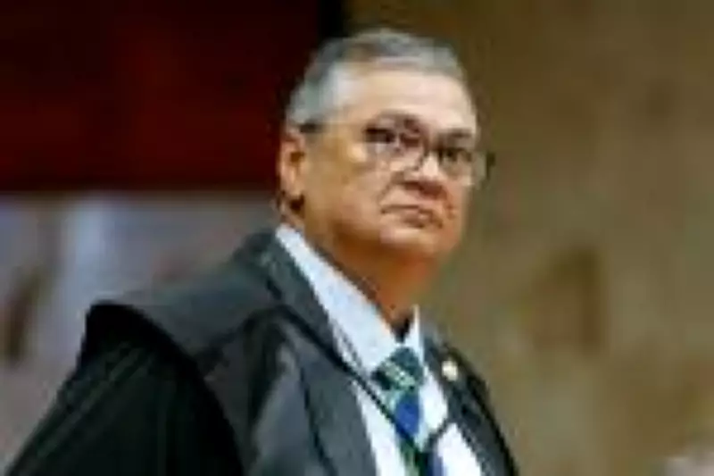 Manobra de Flávio Dino paralisa julgamento do STF sobre sucessão no governo do Rio