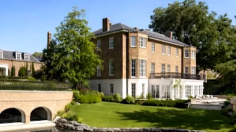 Mansão Georgiana em Londres Vende por R$ 1,8 Bilhão, Batendo Recorde Imobiliário