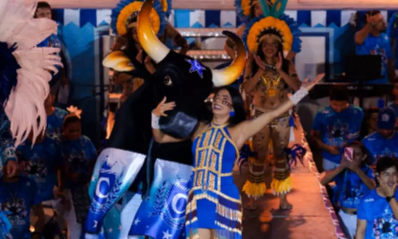 Marciele Albuquerque se apresenta com Boi Caprichoso após BBB 26 em Parintins