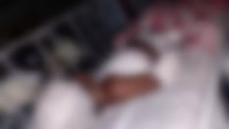 Menina de 2 anos sofre queimaduras graves após panela cair sobre ela em Natal