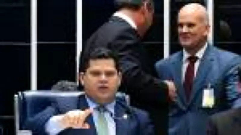 Mistério na Justiça: Acordo da 'Rachadinha' de Alcolumbre Desaparece e Paralisa Processo