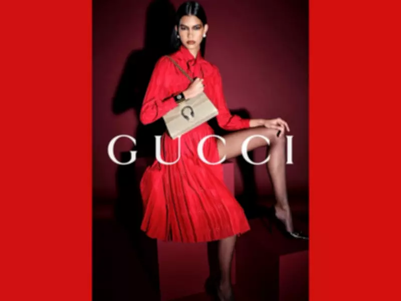 Modelo acreana Gabriely Dobbins, 19, é a nova estrela da campanha global da Gucci