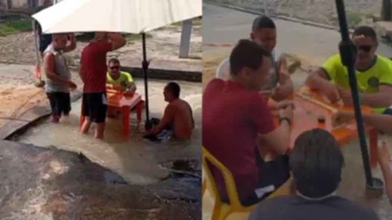 Moradores transformam cratera com vazamento em 'balneário' em Teresina em protesto humorístico