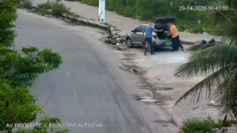 Motorista é multado por descarte irregular de lixo e leva bronca de ciclista