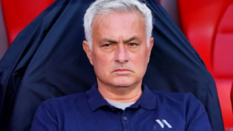 Mourinho é alvo do Real Madrid para voltar ao comando técnico