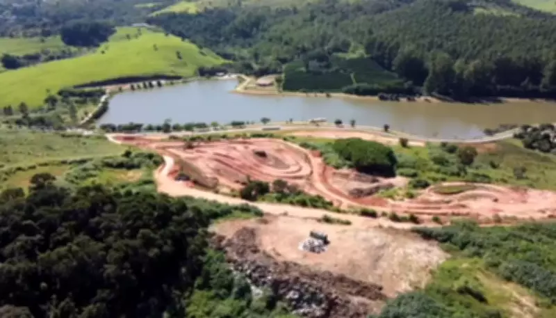 MP-SP investiga lixão clandestino com caixões e animais mortos em Serra Negra