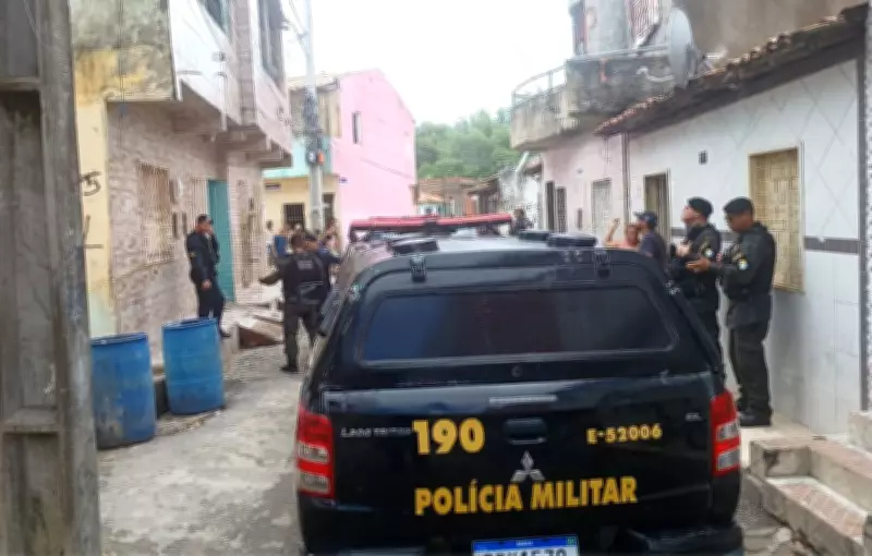 Mulher é encontrada morta com ferimentos em residência de Aracaju