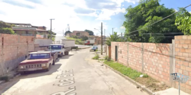 Mulher mata marido com facada no pescoço após agressões em Ibirité