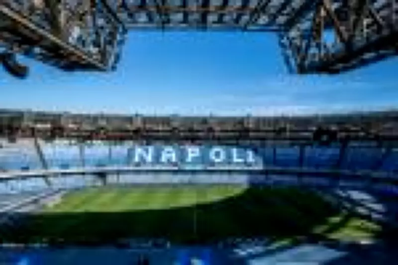 Napoli e Milan se enfrentam em duelo decisivo pela vice-liderança do Italiano