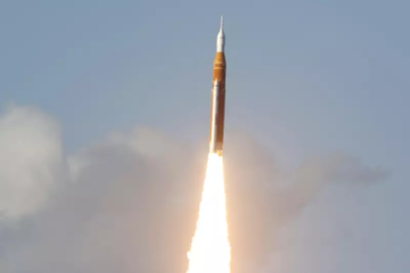NASA lança missão Artemis II com sucesso, marcando passo crucial para retorno à Lua