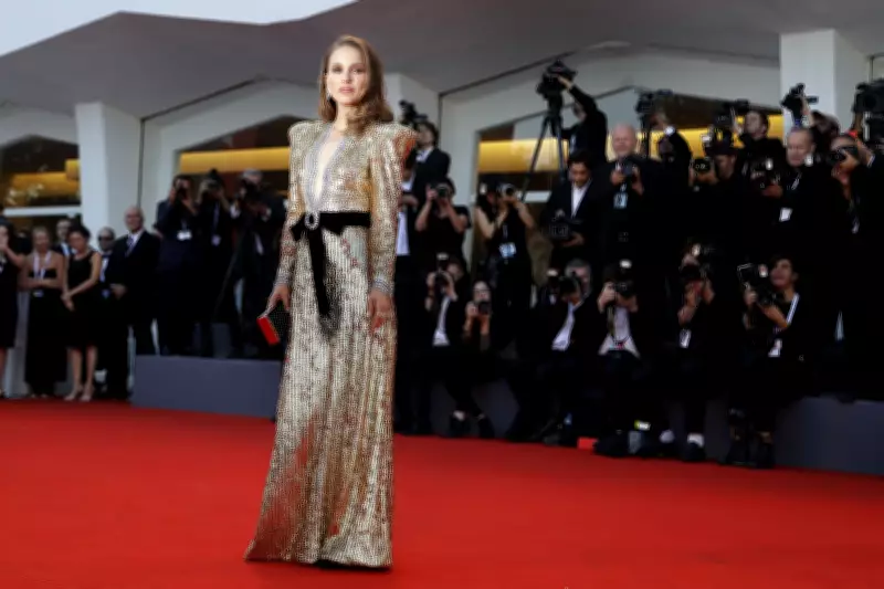 Natalie Portman anuncia gravidez do terceiro filho em entrevista exclusiva