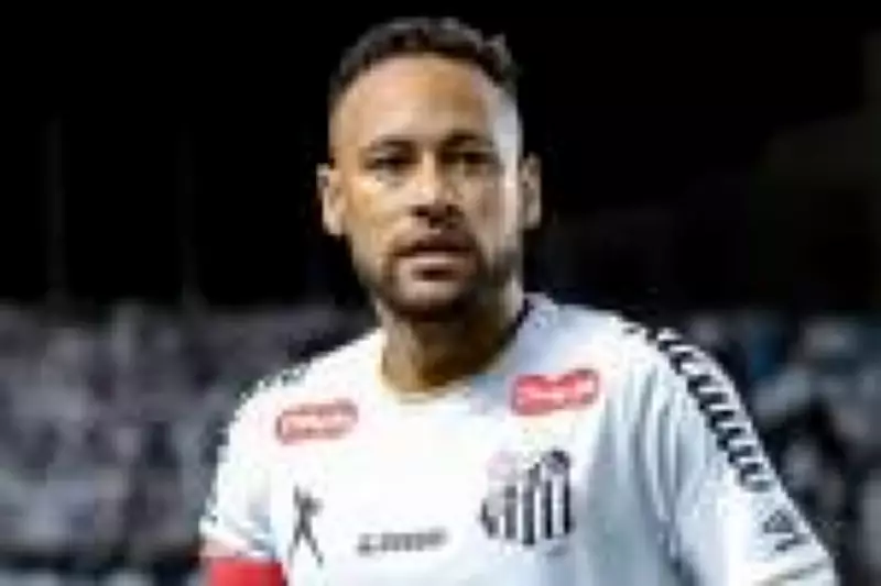 Neymar reage a vaias da torcida do Santos com gesto polêmico após derrota