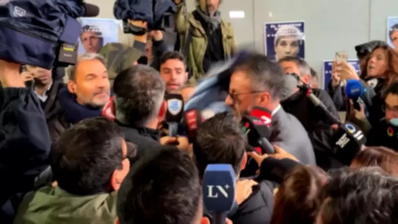 Novo julgamento sobre morte de Maradona começa com sete médicos acusados de homicídio