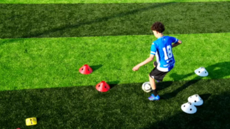 Novo programa leva jovens brasileiros para formação esportiva na Europa