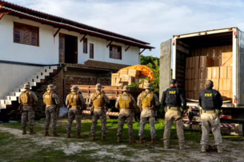 Operação apreende 1,4 milhão de cigarros clandestinos e prende dois homens no Ceará