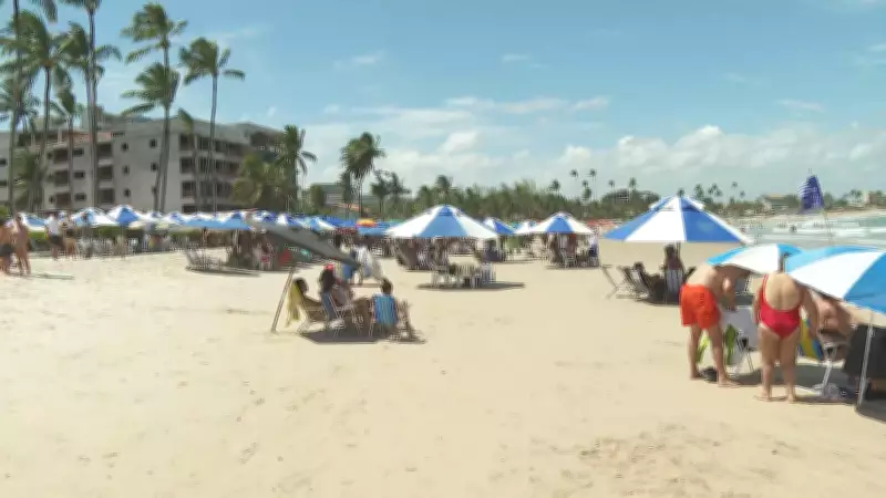 Operação policial em Porto de Galinhas prende três por tráfico e deixa PM ferido