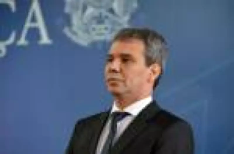 Oposição protocola pedido de impeachment contra ministro da Justiça Wellington César