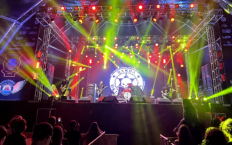 Ostrascycle celebra 30 anos em 2026 com mais de 70 shows e palco inédito na praia