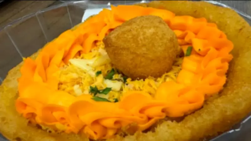 Padaria catarinense inova com 'ovo de coxinha' e conquista clientes na Páscoa