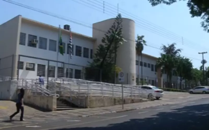 Pais são condenados por não levarem filhas à escola em Jales (SP)