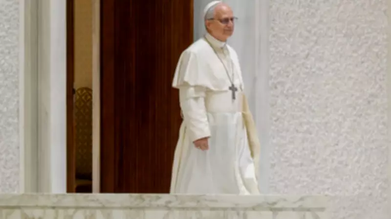 Papa Leão 14 nega confronto com Trump e afirma não ter interesse em debate político