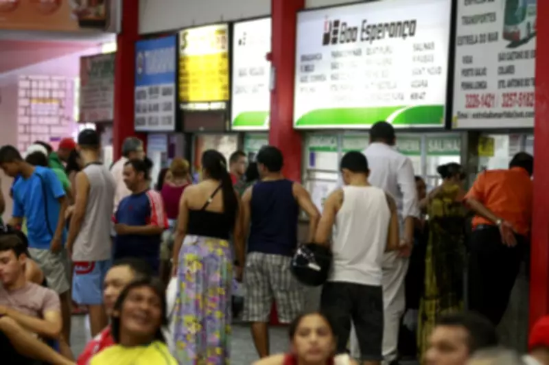 Passagens de ônibus intermunicipais ficam mais caras para o feriado em Belém