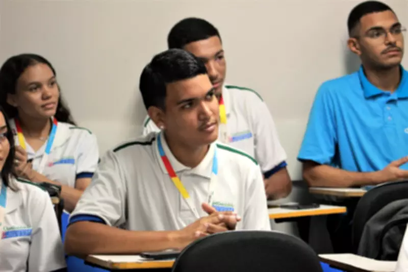 Piauí gera mais de 48 mil vagas para jovens e reduz índice de desocupação