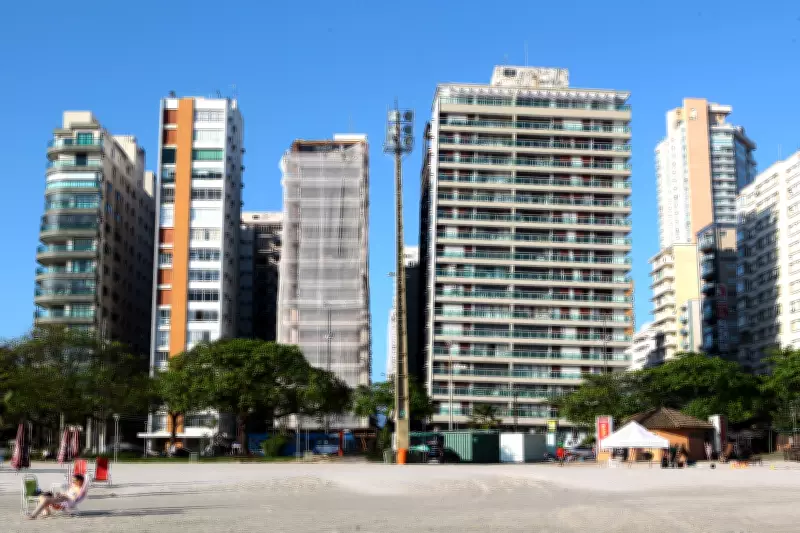 Plano com estudos e financiamento inédito busca corrigir prédios tortos em Santos