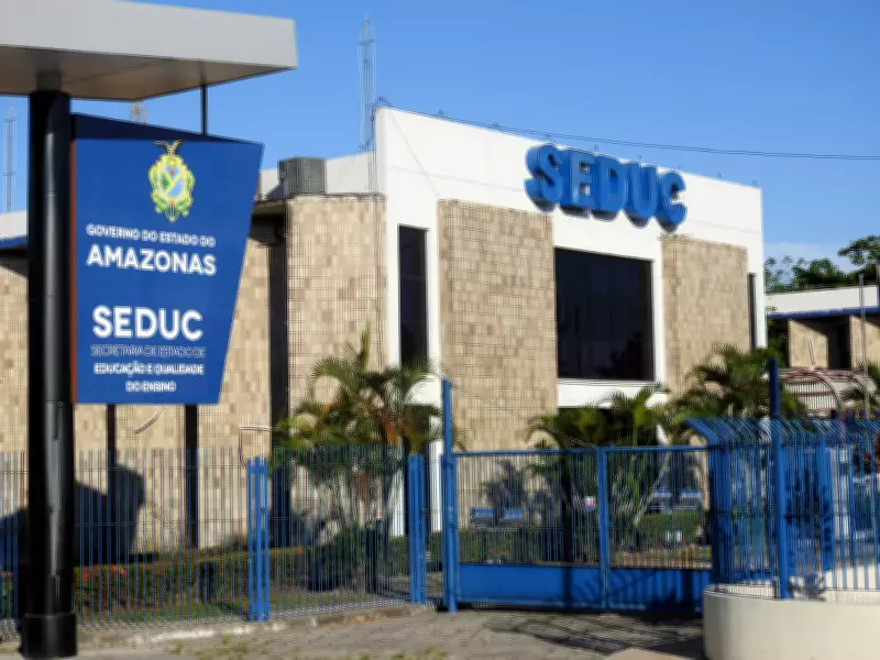 Plano de saúde de professores do AM suspenso por dívida de R$ 52 milhões do governo