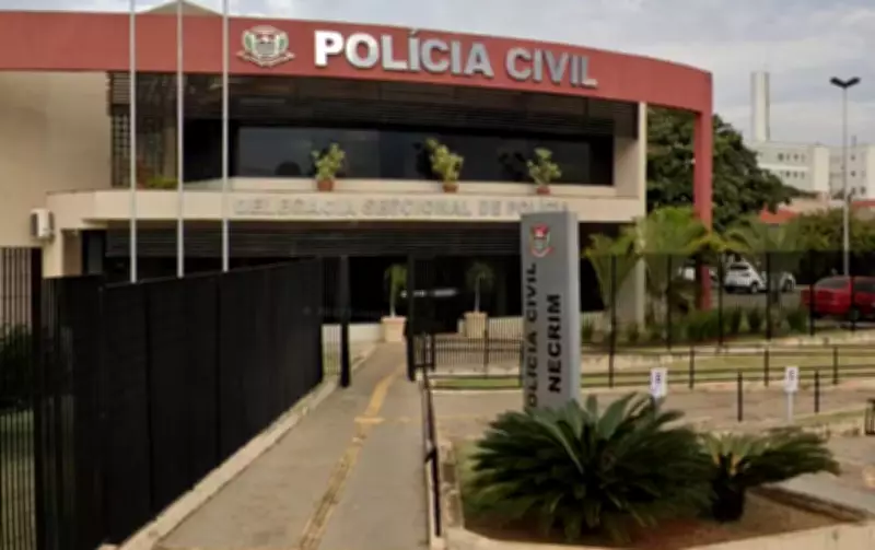 Polícia apreende carro e R$ 5 mil de vereador de Ourinhos investigado por lavagem de dinheiro