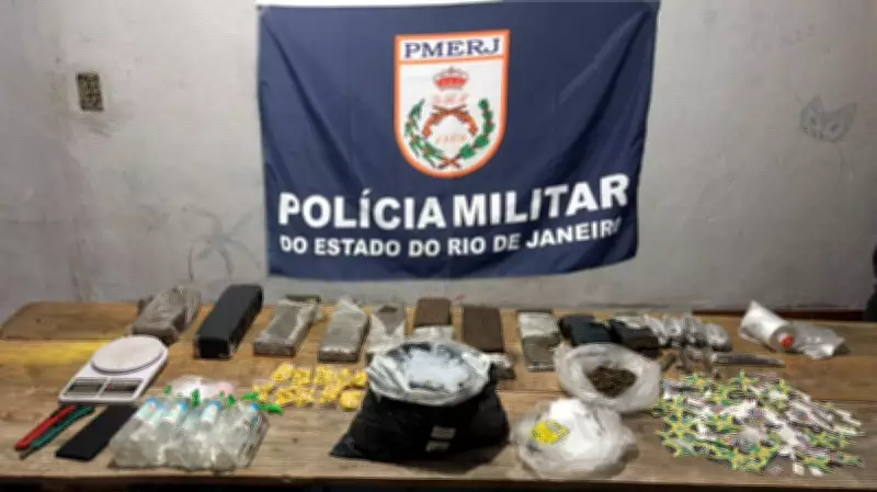 Polícia apreende mais de 7 kg de maconha e ecstasy após denúncia de tráfico em Porto Real