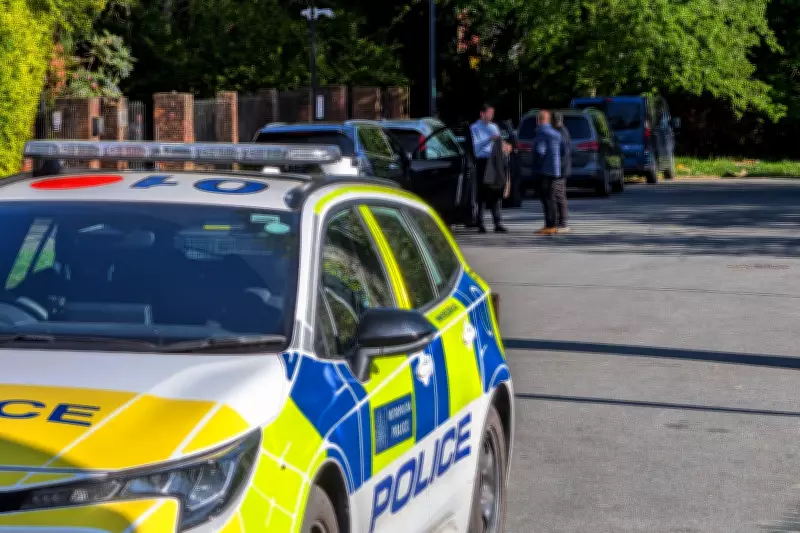 Polícia britânica prende oito suspeitos por incêndios criminosos em Londres