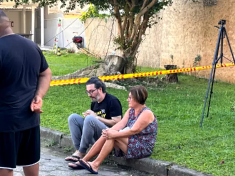 Prédio afunda 40 cm e moradores evacuam em desespero em Itajaí, Santa Catarina