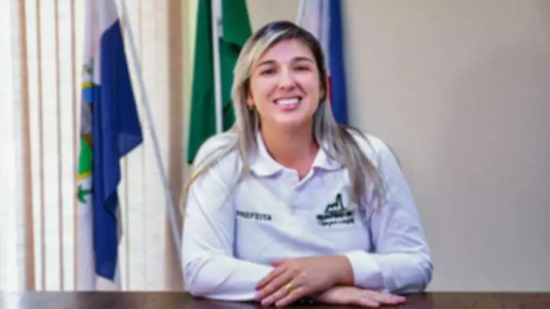 Prefeita de Guapimirim e mais quatro viram réus por suspeita de fraude em contratos de Saúde