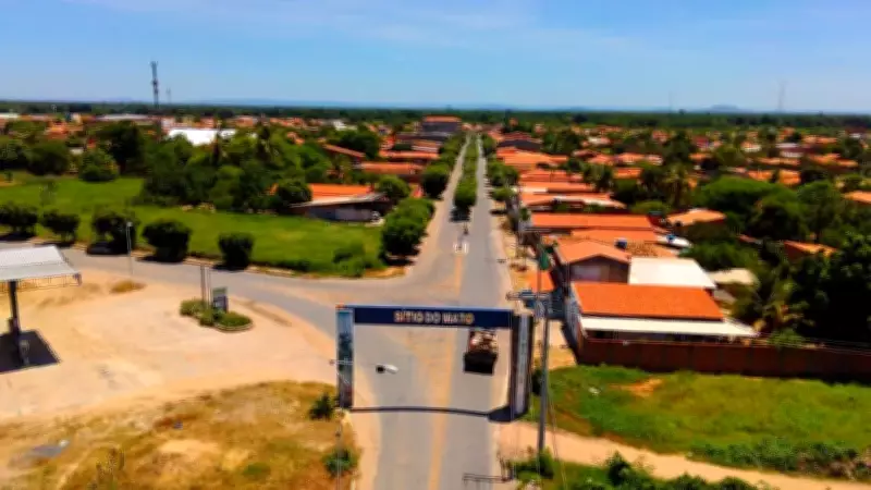 Prefeitura de Sítio do Mato abre 258 vagas de emprego com salários de até R$ 2.565