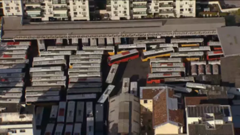 Prefeitura do Rio desapropria 18 imóveis de empresas de ônibus para novas garagens