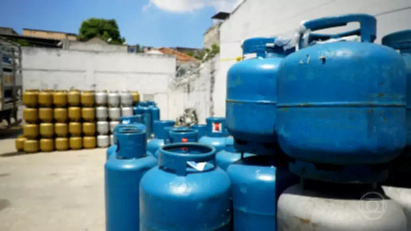 Preço do gás de cozinha sobe mais de 15% após reajuste da Acelen na Bahia