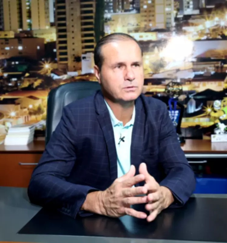 Presidente da Câmara de Uberlândia assume Prefeitura interinamente por 15 dias