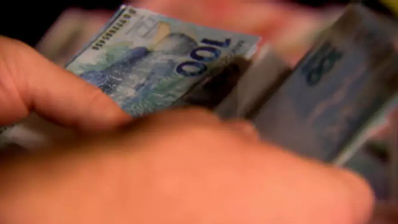 Presidente do BC defende cautela com juros e alerta sobre intolerância à inflação