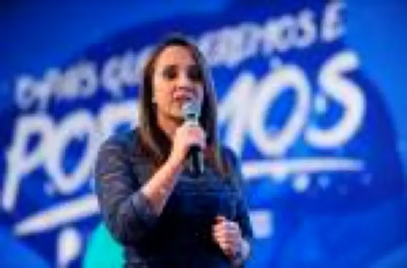 Presidente do Podemos afirma que polarização inviabiliza terceira via nas eleições