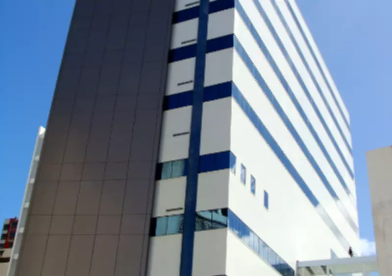 Princípio de incêndio atinge maternidade do Hospital Português em Salvador